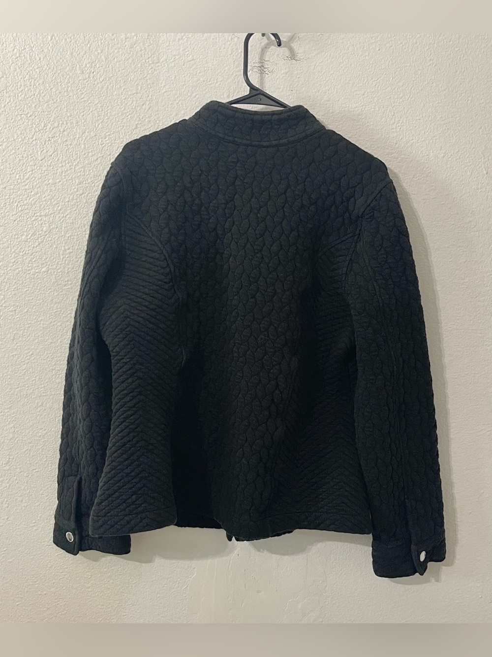 Issac Mizrahi Cozy Quilted Snap Front Jacket | Black | Size XLarge - Picture 3 of 5